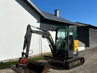Volvo Ecr 25d årgang 2016