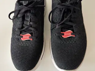 Sportssko Skechers str. 39