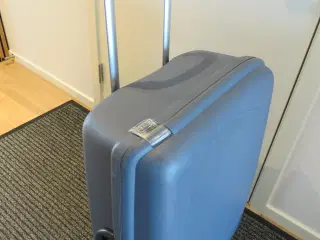 Kuffert Samsonite med lås i fin stand