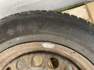 Vinterdæk - 2 stk Michelin + 2 stk Firestone