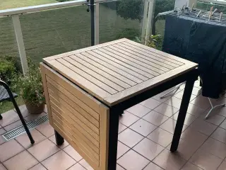 Havebord udendørs