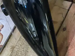 Harley Davidson tanke og bagskærm..