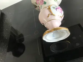 Håndmalet vase.