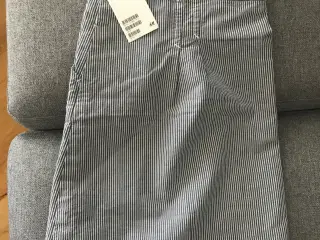  NEDSAT H&M nederdel, mælkedrengestribet str. 40