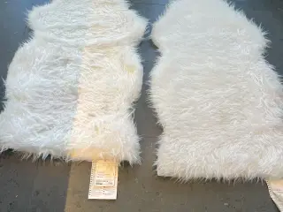 2 Ikea fake “lammeskind” 