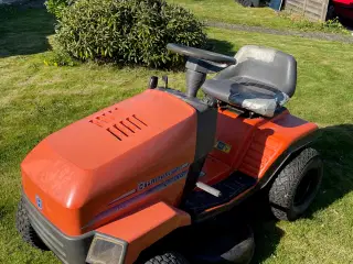 Husqvarna LT130 Havetraktor