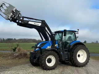 New Holland T7.165 Med ÅLØ Q65 frontlæsser, frontlift og hitch krog