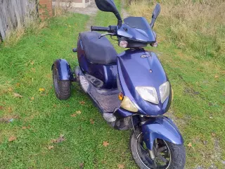 Pgo t3 3 hjulpet scooter 