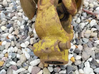 Kraftoverføringsaksel til traktor.