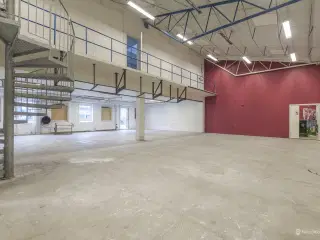 Centralt lejemål i Esbjerg med mange anvendelsesmuligheder
