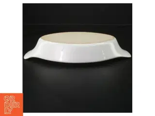 Hvid oval serveringsfad