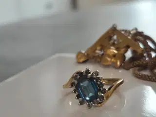 Vintage ring med blå sten