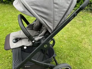 Cybex Balios S Lux klapvogn