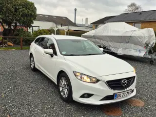 Mazda 6 2,2 SkyActiv-D 150 Core Business stc. 5d