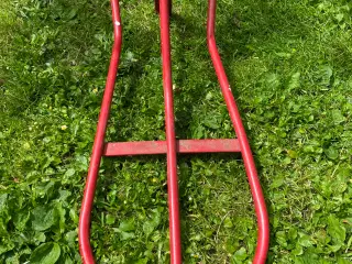 Sadelknægt 