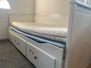 Ikea Hemnes seng