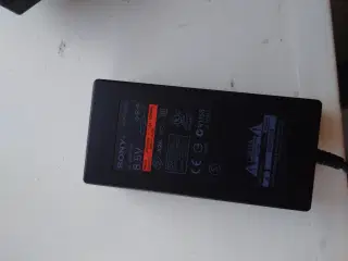 PS2 Slim AC Adapter 8,5V Original strømforsyning 
