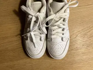 Nike sneakers str. 35,5