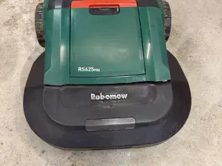 Robomow RS 625 Pro