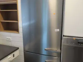 Køle/fryseskab MIELE KFN 14842