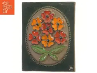Keramisk vægplade med blomster fra JIE (str. 23x18 cm)