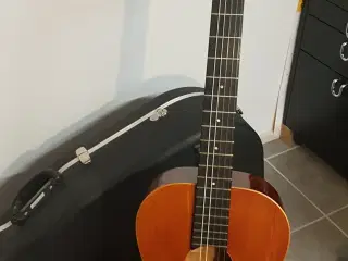 Håndbygget Guitar Johannes Møller 1957