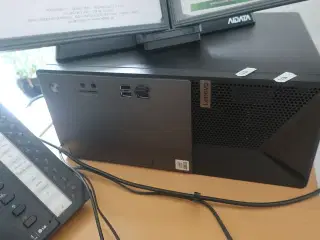 Computer LENOVO V50T