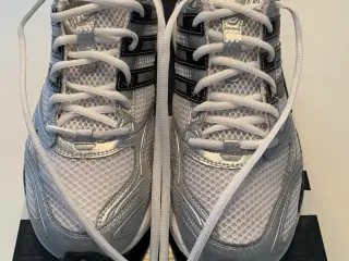 Adidas Nanger 2 løbesko