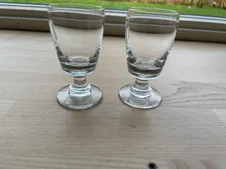 2   Portvinsglas
