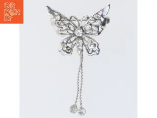 Sølvfarvet broche med sommerfugledesign (str. 3 cm)