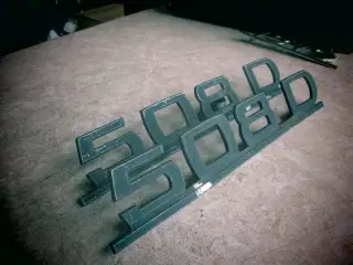 Brugte emblemer  Mercedes  508 D