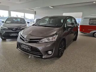 Toyota Verso 7 pers. 1,8 VVT-I T2 Premium 147HK 6g
