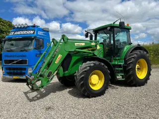 JOHN DEERE 7820 