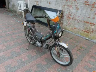 KNALLERT, Puch M