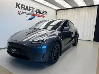 Tesla Model Y  Long Range AWD