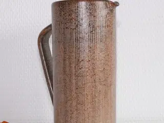 Keramik hankevase (1942-1985) af Irma Yourstone