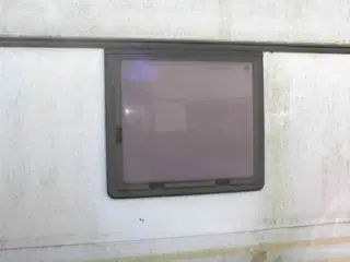   Knaus Toilet Rude
