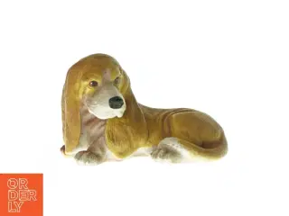 Dekorativ Bassett hund figur i porcelæn
