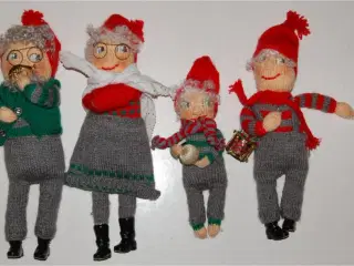 STRIKKET NISSEFAMILIE