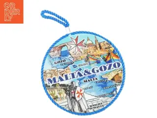 Souvenir med Malta-motiv (str. Ø 17 cm)