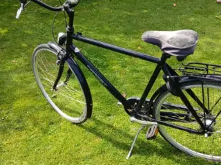 Stor herre cykel har kørt Max 100km
