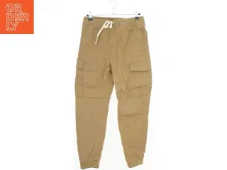 Cargo Bukser fra H&M (str. 152)