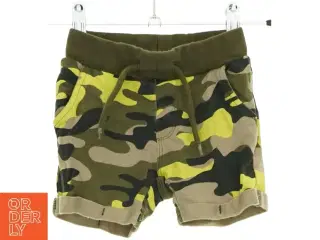 Shorts fra Basic needs (str. 80 cm)