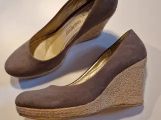 Sandaler fra Odgi-Trends
