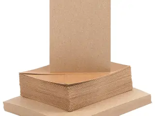 Kort og kuverter, kort str. 10,5x15 cm, kuvert str. 11,5x16,5 cm, 120+240 g, natur, 50sæt/ 1 pk.