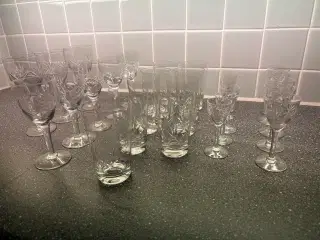 Glas Ulla krystal fra Holmegård. 