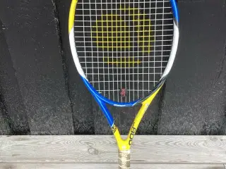 1 meget fin ARTENGO junior tennisketcher