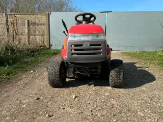 Husqvarna yth135 havetraktor