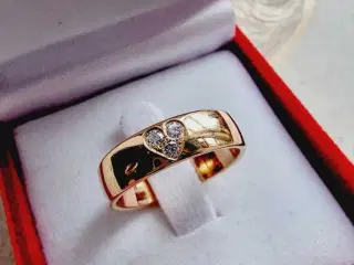 Tung 18 karat guldring m/brillianter