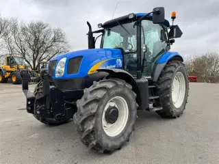 New Holland T6030 KUN 2900 TIMER!